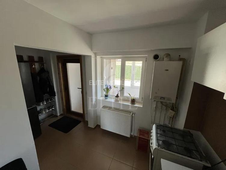 Apartament o camera în zona STRAZII SOBARILOR - 4