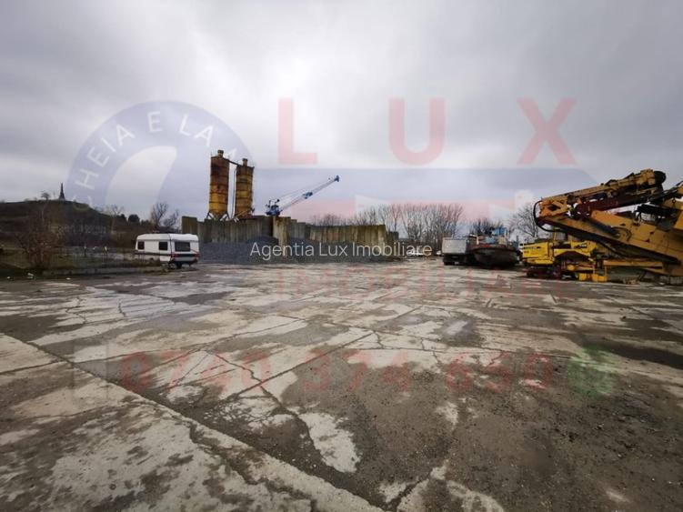 ID 9030 Teren industrial cu hale * Str Bacului - 7