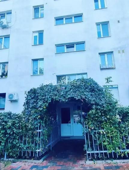 Apartament 2 camere decomandat zona Titan, Metrou 1 Decembrie - 3