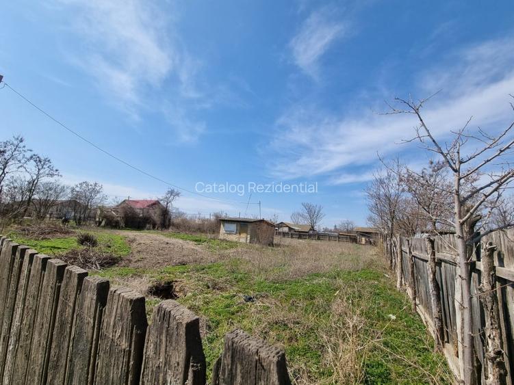 Proprietar - Vand teren in Com.Viziru, zona centrala - Comision 0 - 3