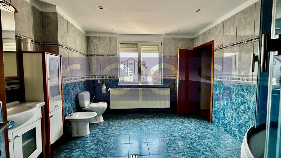 VANZARE VILA | 5 CAMERE | CURTE SUPERBA | ZONA FUNDENI - 30