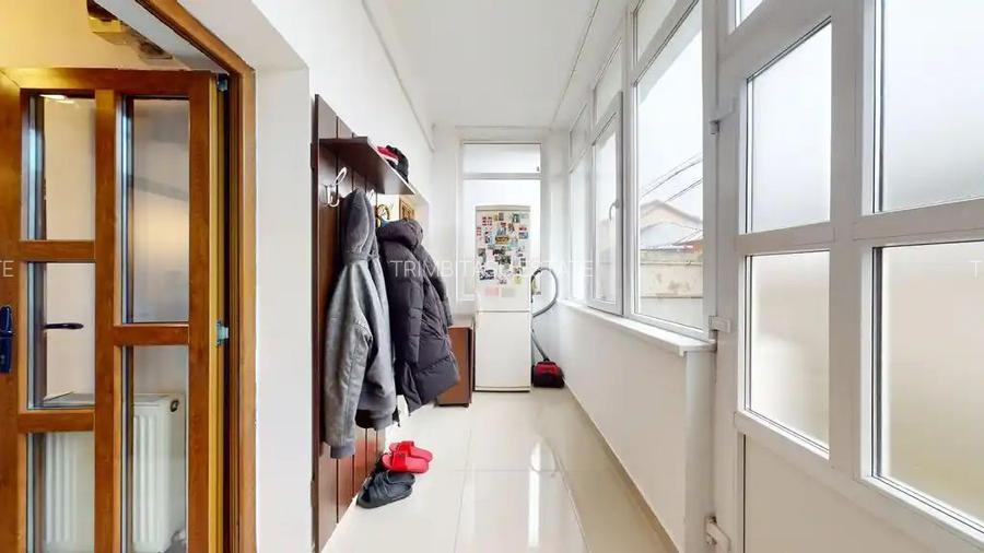 GROZAVESTI - Orhideea / Vila multifunctionala 251 mp / Teren 270 mp - 52