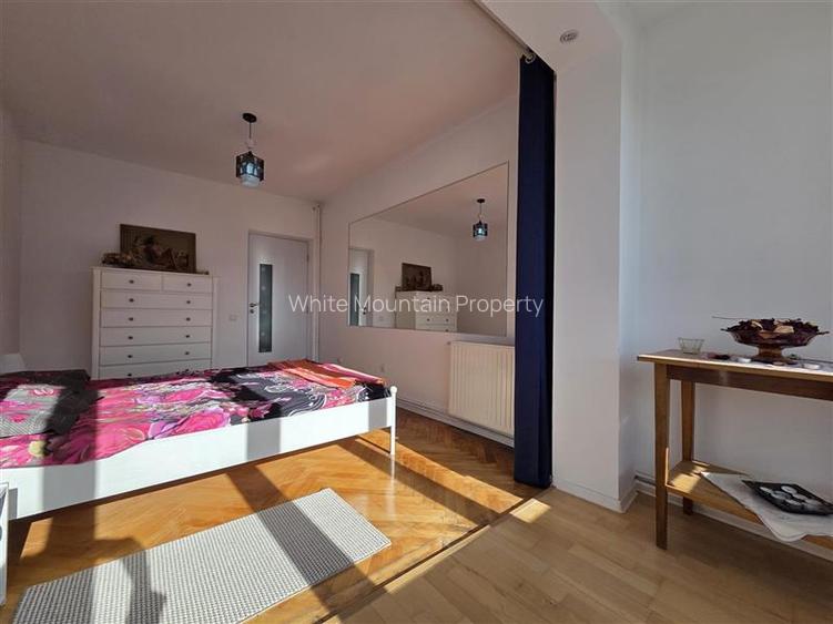 Apartament 3 camere cu priveliste zona Bd. Victoriei - 30