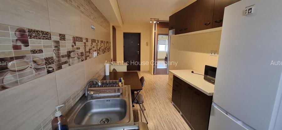 Soveja-stradal-Apartament 2 camere decomandate,mob utilat - 6