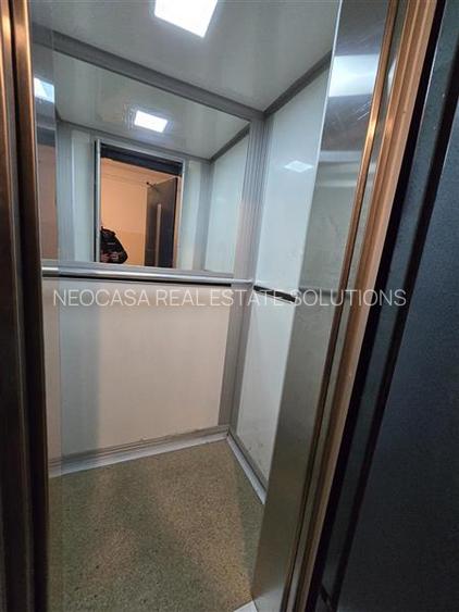 LOCUINTA TA APROAPE DE PARC BLOC Y ! - 14