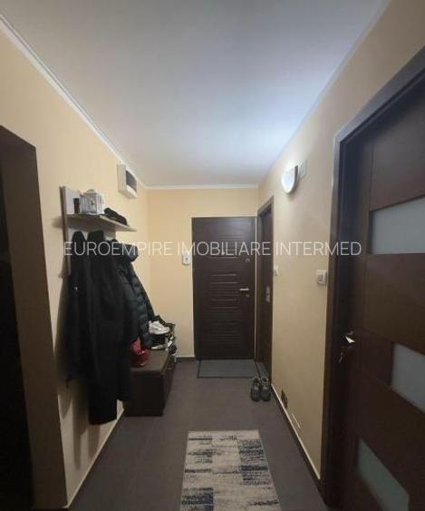 Apartament 4 camere decomandate Pod Butelii - 6