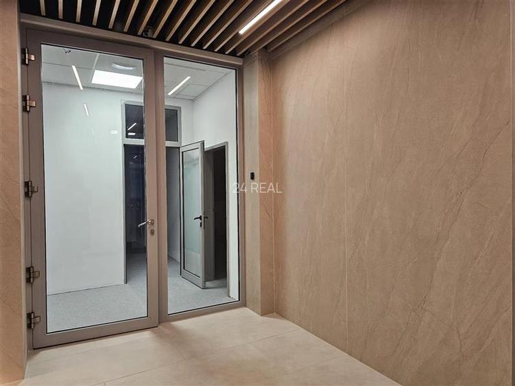 Spatii de inchiriat - River Plaza - Corp B de la 127 mp - 15