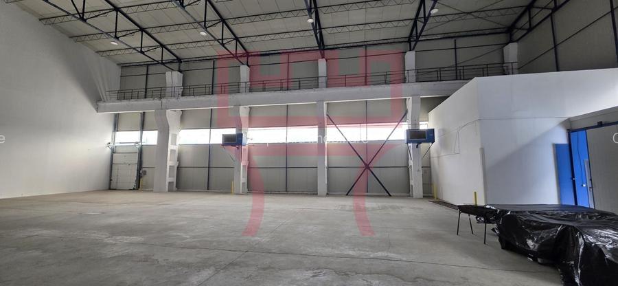 Hala industriala rampa cale rulare pod rulant 9ml H 520mp 49mp birouri - 5