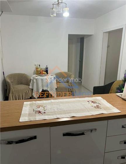 Apartament de vanzare cu 3 camere, zona Dristor - 6