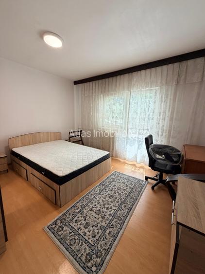 Academia Tehnica, 2 camere de vanzare  📍 Intersecția Năsăud cu Viilor, etaj 1 - 3