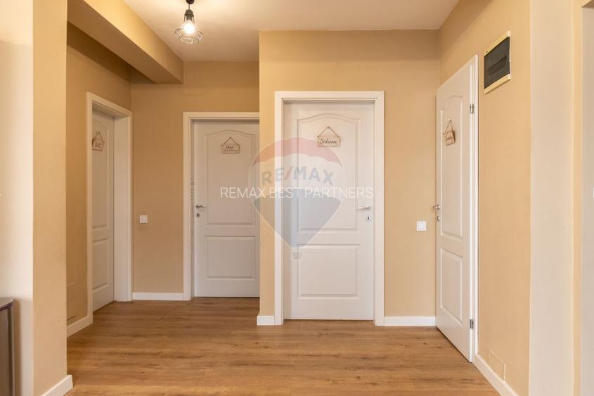 Apartament 3 camere de vanzare Bună Ziua str. Costache Negri Parcare - 7