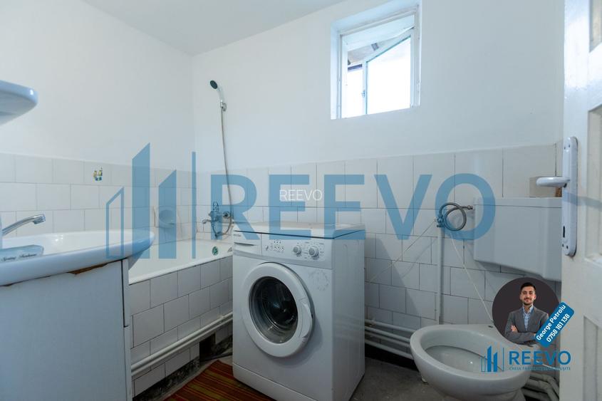 Casă de vânzare Buhuși, Str. Orbic - 15