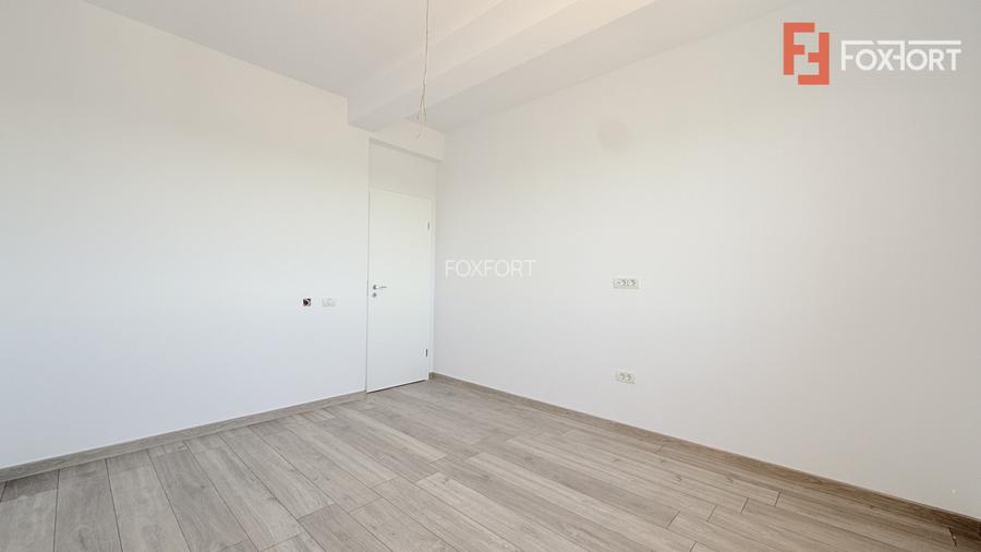 Duplex cu 5 camere de 128 mp utili si teren de 370 mp, zona Giarmata Vii - 7