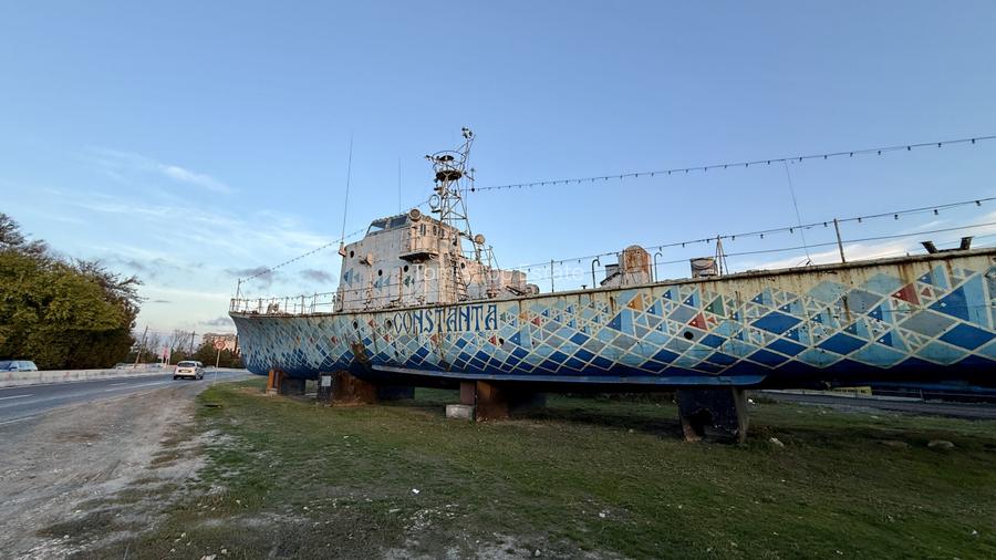 Teren industrial in Constanta 5000 mp cu PUD aprobat Hale AUTOSTRADA - 10