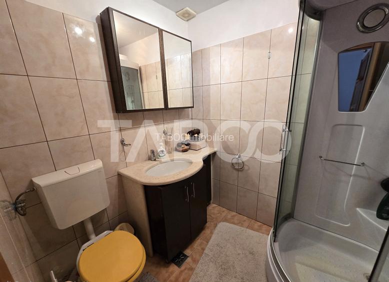 Apartament de vanzare 4 camere decomandat 74 mpu Valea Aurie Sibiu - 7