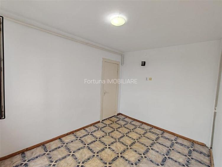 Camera de vanzare, zona Bartolomeu (comision 0%) - 4