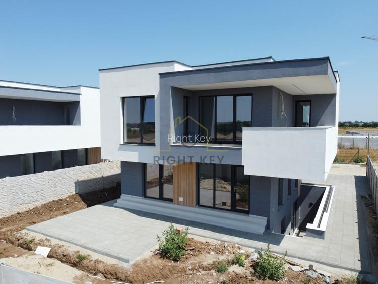 Vila moderna, 140mpu, 400mpt, panouri, baterii, utilitati! Comision 0% - 3