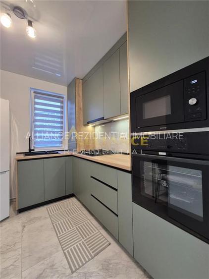 Aparatorii Patriei - Penthouse- 3 Camere -Mobilat - 2