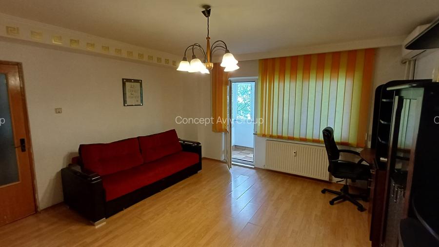 Apartament 2 camere, str. Dunavat, et. 3/4 - 4