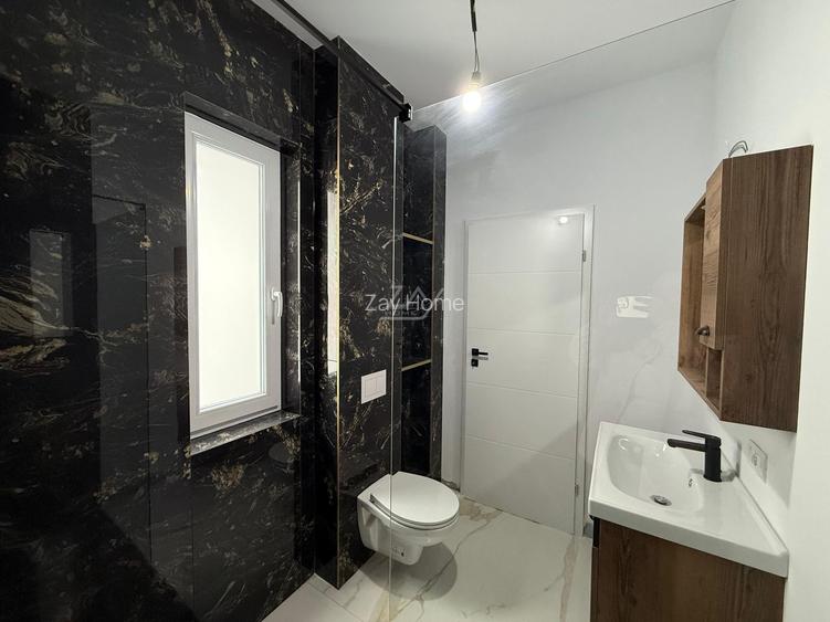 Disponibil imediat. Drum asfaltat. 2 locuri de parcare acoperite. - 3