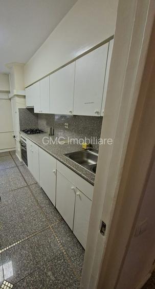 Apartament de inchiriat 3 camere Ultracentral Metrou Universitate L349 - 12