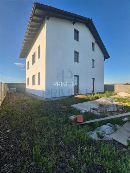 DUPLEX IMENS - MOSNITA VECHE -  VEDERE PADURE  611 MP TEREN - 160 MP UTILI - 4