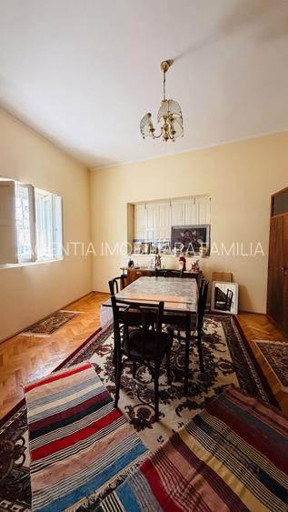 Casă boierească cu 4 camere in Galati, Zonă Piața Centrală, - 4