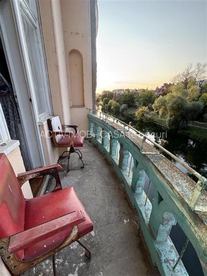 Apartament 129 mp cu vedere spre Crisul Repede si demisol independent in cladire - 13