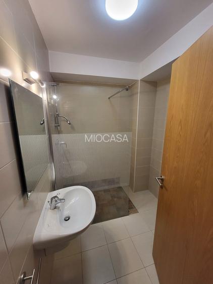 Apartament deosebit. Terasa 35 mp. Zona linistita In Plin Oras - 17