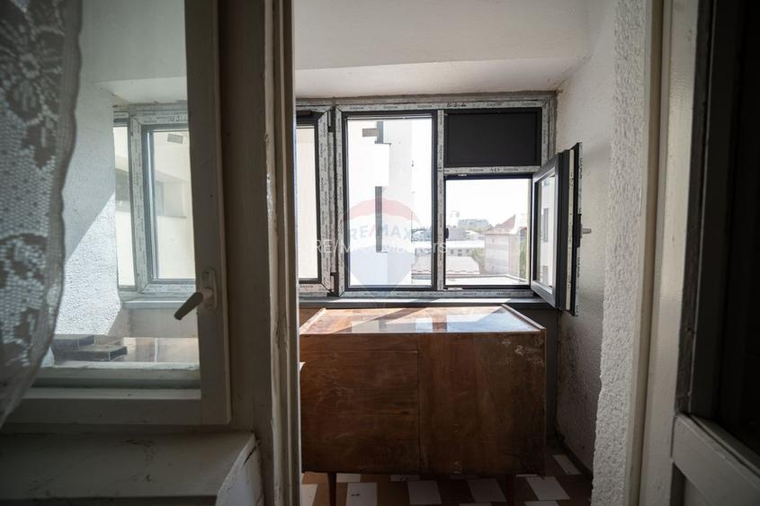 Apartament cu 4 camere de vânzare în zona Central - 21