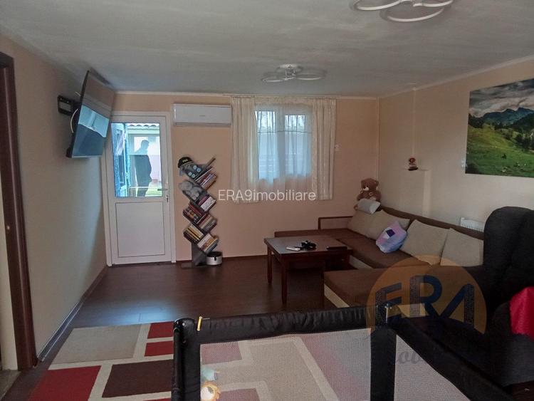 Casa Sacadat, Str. Principala - 18