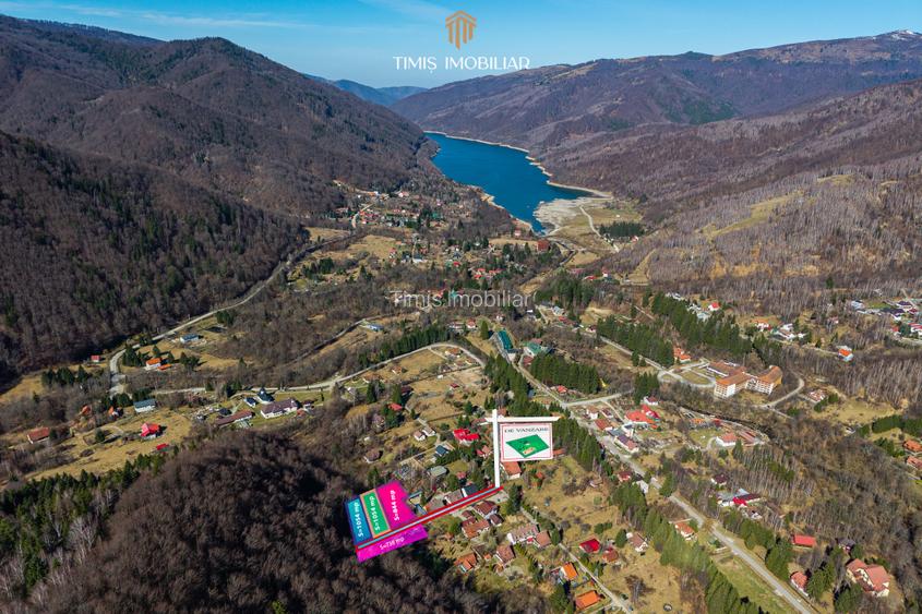 Terenuri la marginea pădurii – Poiana Mărului, zonă superbă | Com 0% - 23