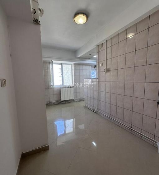 Vânzare apartament de 4 camere Decebal - 6
