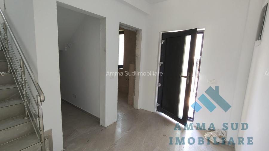 Vila individuala P + 1 + Pod - 144 mp utili - 5 Camere - 344 mp teren - 7
