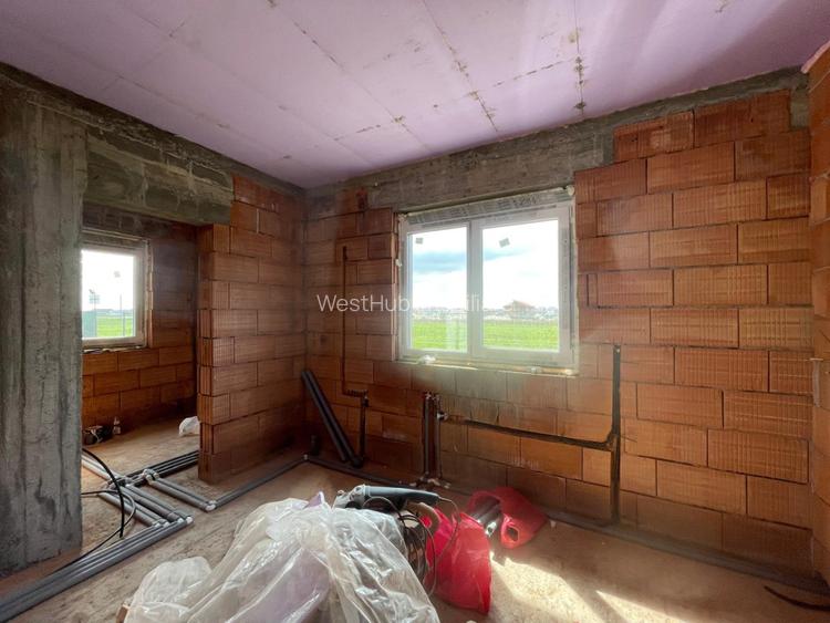 Duplex pe parter 3 camere si dressing Mosnita Veche Drumul Boilor - 4