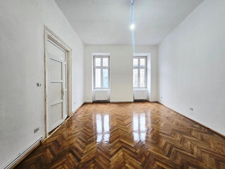 Apartament 2 camere cu centrala, 76 mp utili, etaj 1 - ultracentral