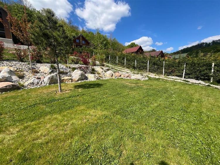 RECO Casa de vacanta Varciorog langa padure