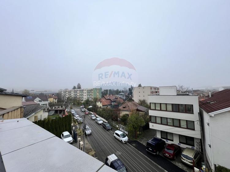 Penthouse cu 5 camere si terasa cu view de inchiriat in Grigorescu - 44