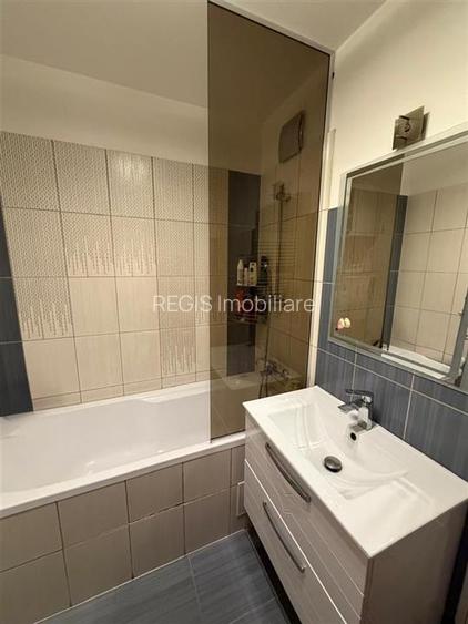 Apartament 3 camere cu boxa si 3 locuri de parcare  Bloc 2015 - 8