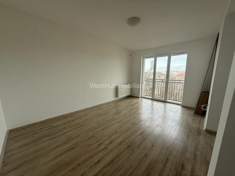 Apartament luminos, 3 camere, decomandat, 75 mp - Aradului - 2