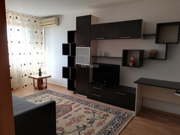 Proprietar, &icirc;nchiriez apartament cu 2 camere decomandat, centrala, parcare - 6