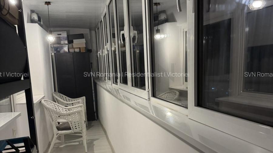 REA1027710 Garsoniera I Eroilor I Parcul Operei - 11