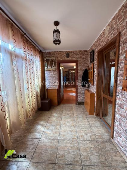 Casa cu 2 camere si curte - 3