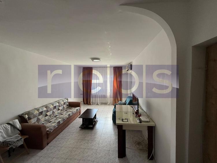 VANZARE 2 CAMERE -DECOMANDAT-TUDOR VLADIMIRESCU - DRUMUL TABEREI- GHENCEA - 4