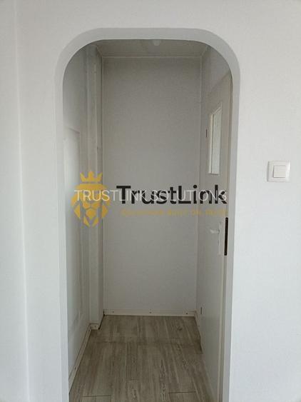 Garsoniera de vanzare la Hala Traian Calea Calarasi - 8