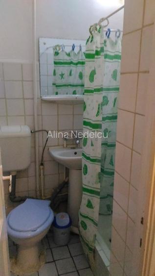 Vand garsoniera, Casa de Cultura Constanta - 5