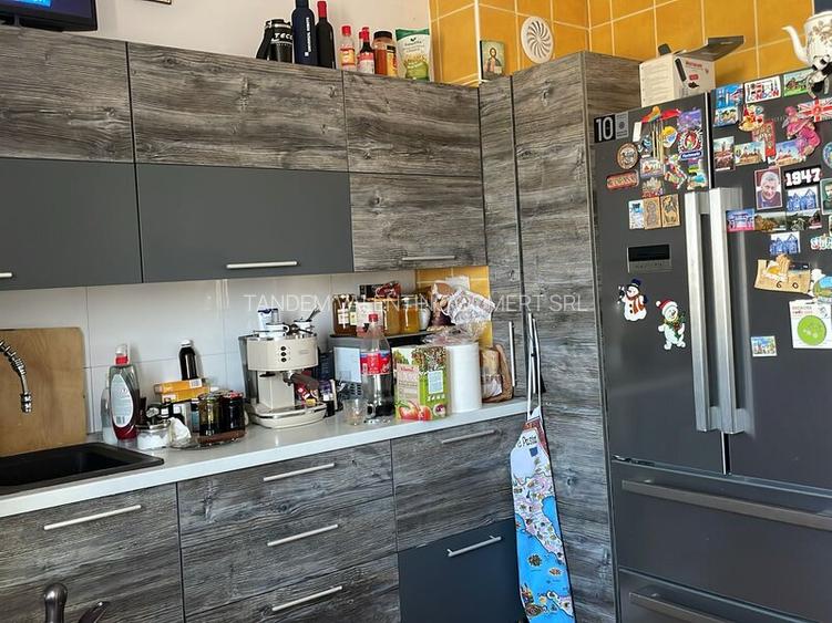 Crangasi , 2 minute metrou - 6