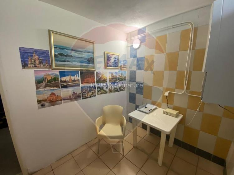 Casă / Vilă cu 5 camere de vânzare în zona Central - 40