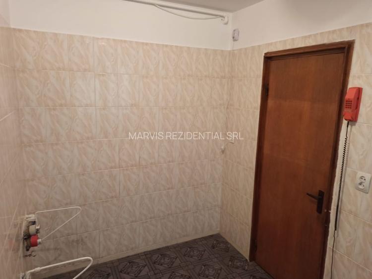 3cam.dec-1baie-disponibil imediat/Bvd Brancoveanu 130-132,sector 4 - 16