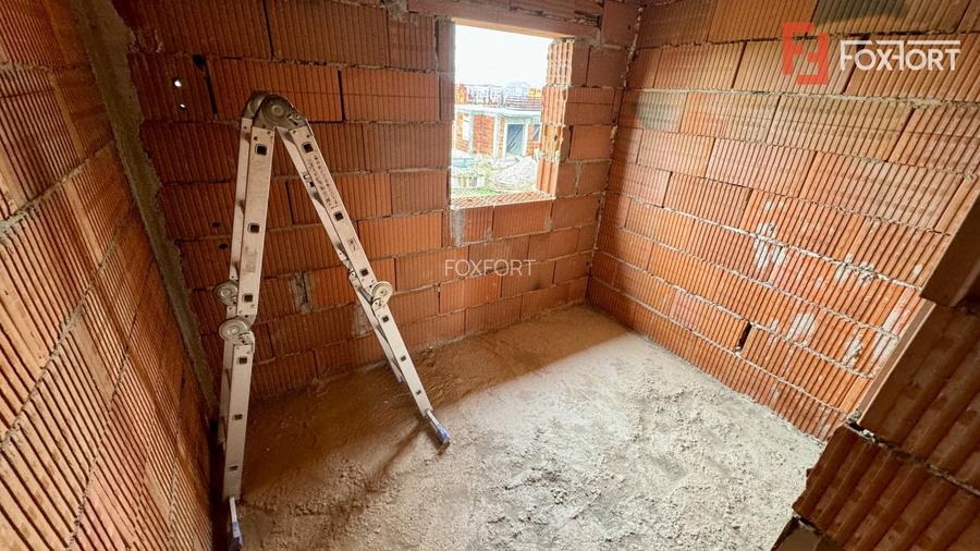 Duplex cu 3 camere in Sag, zona Manastire - 16